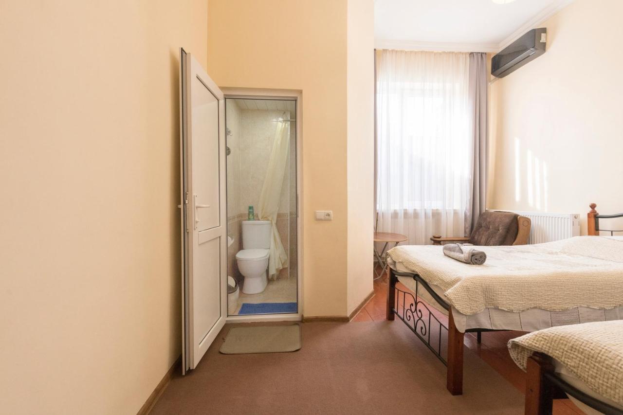 Tamari Guest House Telavi Buitenkant foto